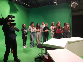 Klasa dziennikarsko-filmowa w studio TVP3 Łódź