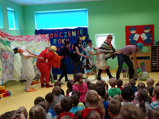 gościmy teatr seniorów z Lubonia