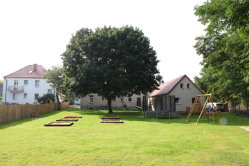 Ogród przedszkolny o powierzchni ponad 1800 m2.