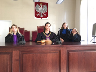 rozprawy sądowe z udziałem naszych uczniów