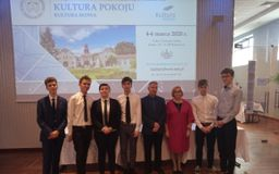 V DEBATA OKSFORDZKA