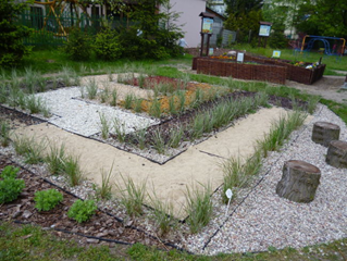 Ogród przedszkolny-labirynt