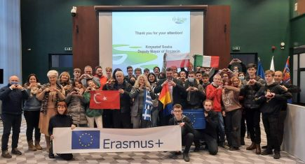 Erasmus+