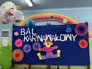 Organizujemy różne uroczystości dla dzieci - np. Bal Karnawałowy.