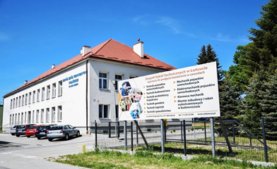 Budynek główny szkoły