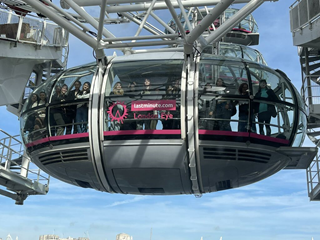 panorama Londynu z London Eye