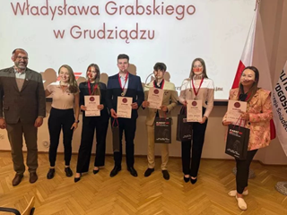 Sukcesy w konkursach - II miejsce w prestiżowym Ogólnopolskim Turnieju Debat Oksfordzkich Szkół Rolniczych. 2025r.