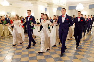 Bal studniówkowy