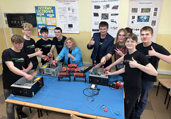 Technik informatyk - zajęcia praktyczne w szkole