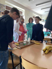 Zajęcia w pracowni biologicznej