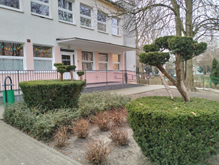 Wejście na gr. najmłodszą - od str. wózkowni