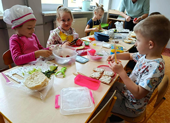 Wspólna praca zawsze nas cieszy.