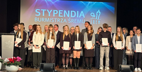 Stypendyści Burmistrza Śremu - za osiągnięcia w nauce i sporcie