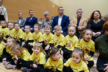 Udział naszego chóru "Jedyneczka" w Przeglądzie "Świat dziecka w piosence" 2025 r.