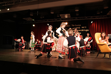 Gala z okazji 70-lecia Szkoły Podstawowej nr 1 im. Wojciecha Bogusławskiego w Suchym Lesie