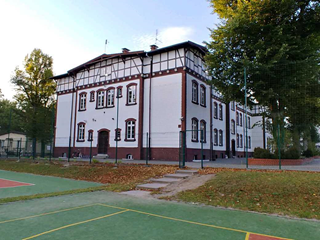 budynek szkoły