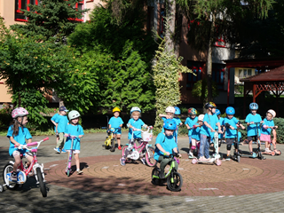 zajęcia na ogrodzie przedszkola