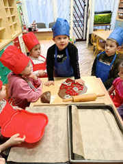 robimy świąteczne pierniczki