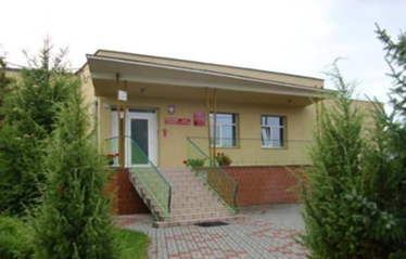 widok szkoły- stary budynek