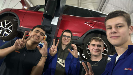 Uczniowie Branżowej Szkoły I Stopnia w zawodzie Mechanik pojazdów samochodowych i Elektromechanik pojazdów samochodowych na praktykach zawodowych w Portugalii w 2026 r.