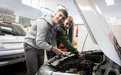 Technik pojazdów samochodowych