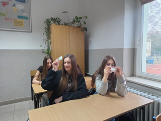 Ekonomiści potrafia rozpoznać fałszywe pieniądze