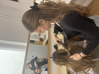 Technik usług fryzjerskich 