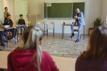 Dyrekcja szkoły chętnie buduje relacje z uczniami