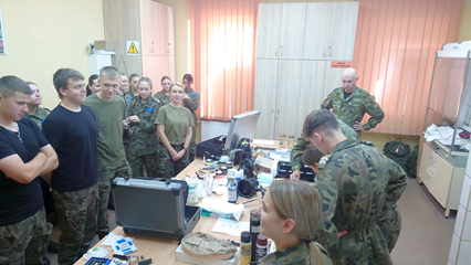 Obóz szkoleniowy uczniów klasy straży granicznej