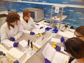 Warsztaty naukowe z biologii SGGW