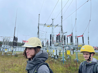 Klasa 4 Technik Elektryk na wycieczce zawodowej - stacja transformatorowo - rozdzielcza GPZ Jastrowie