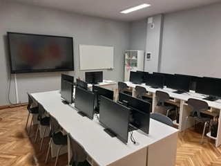 pracownia językowo-komputerowa
