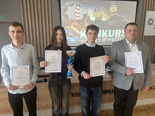 Zwycięstwo w Konkursie Wiedzy o Policji o puchar Komendanta Wojewódzkiego Policji w Bydgoszczy