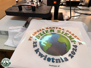 Zajęcia praktyczne w technikum grafiki i poligrafii cyfrowej