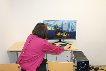 Symulator wózka widłowego - logistyka