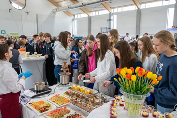 Powiatowe Targi Edukacyjne