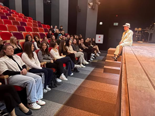 Teatr i spotkanie z absolwentem
